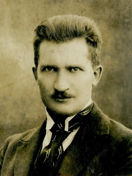Юліан Буцманюк