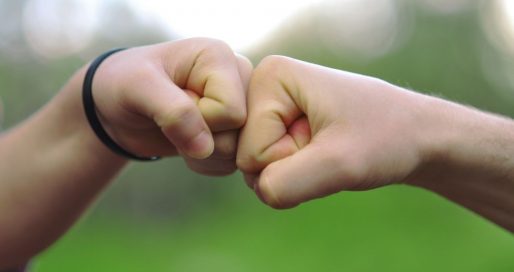 листівки до міжнародного дня дружби