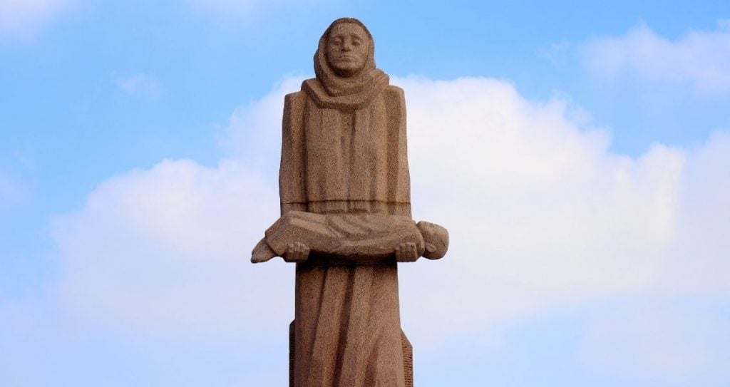 Памʼятник жертвам Голодомору в Україні