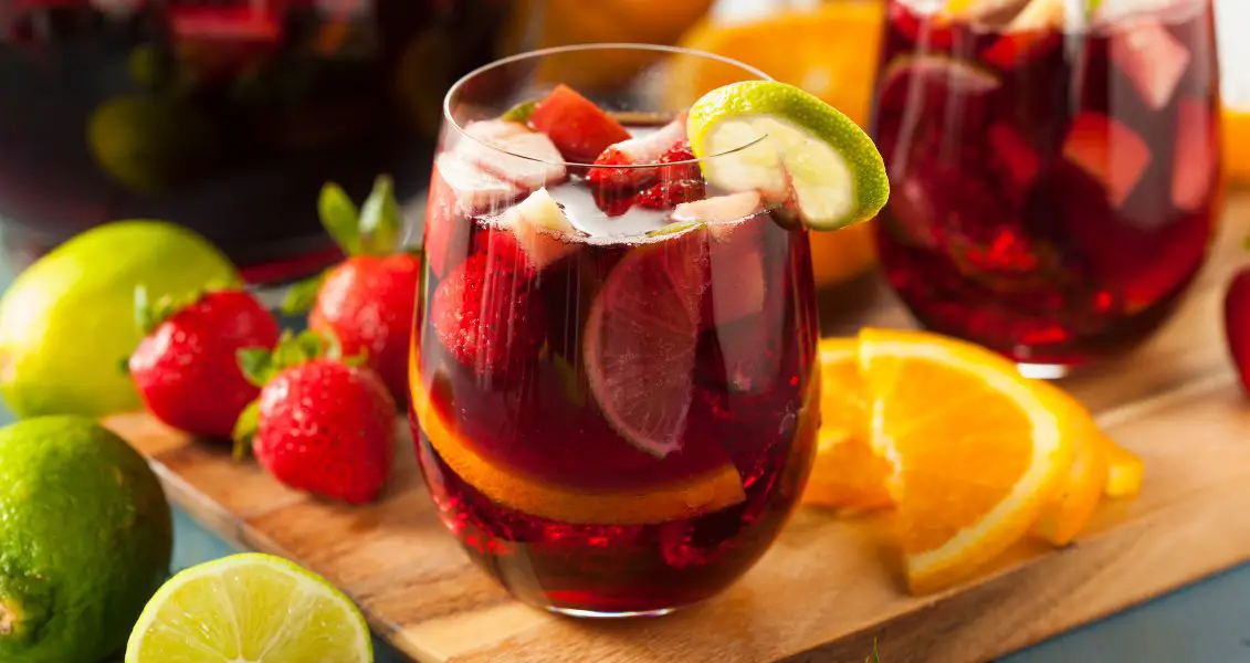 День сангрії (National Sangria Day)