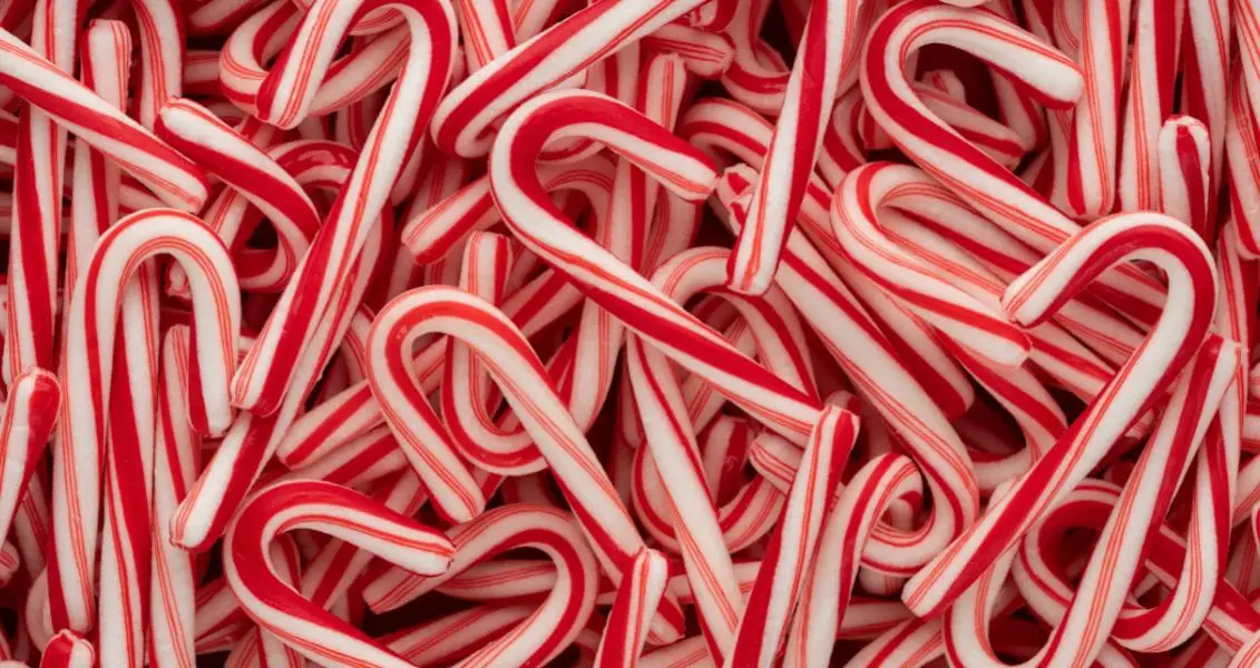 День цукерки тростинки (National Candy Cane Day)