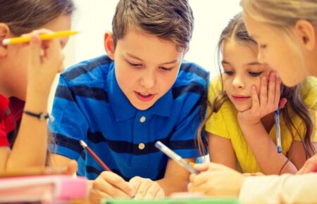 День четвертокласника (National Fourth Graders Day)
