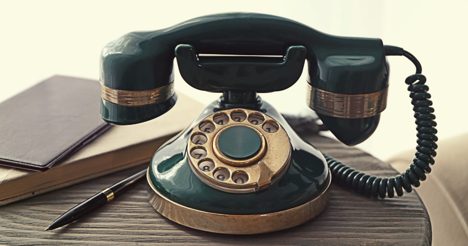vintazhnyy telefon