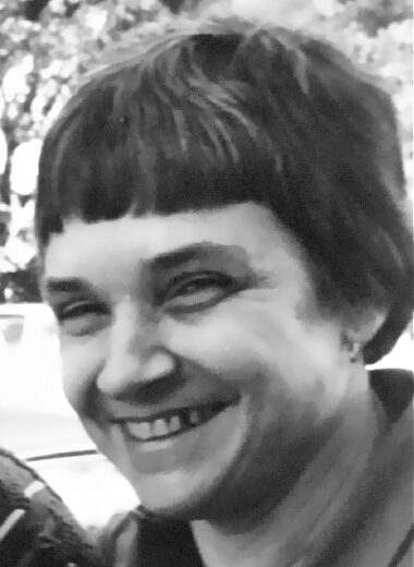 Адрієнн Річ